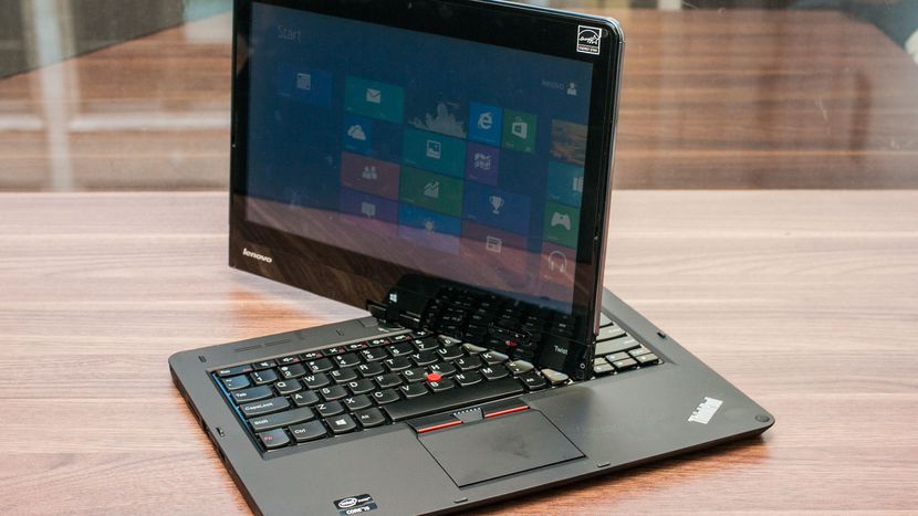 Lenovo_ThinkPad_Edge_Twist_35477956_09.jpg