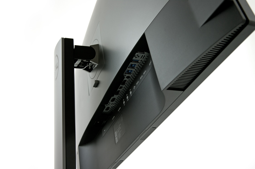 StorageReview_Dell_UP3017_Ports.jpg