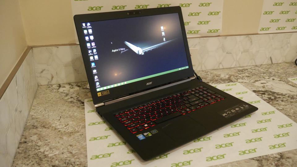 acer_aspire_v17_nitro_7.jpg