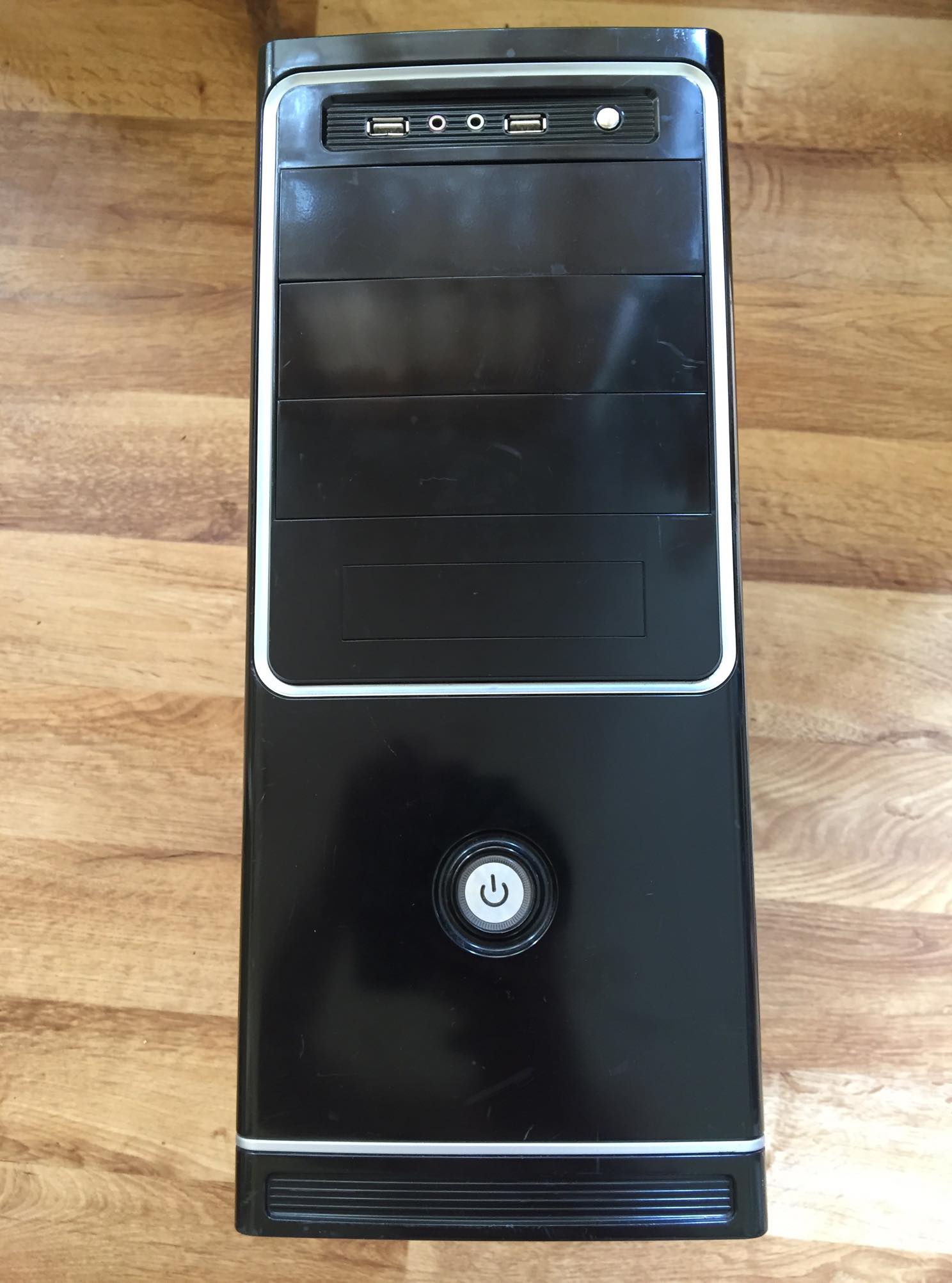 65467296_700228580433587_5526456126251466752_n.jpg
