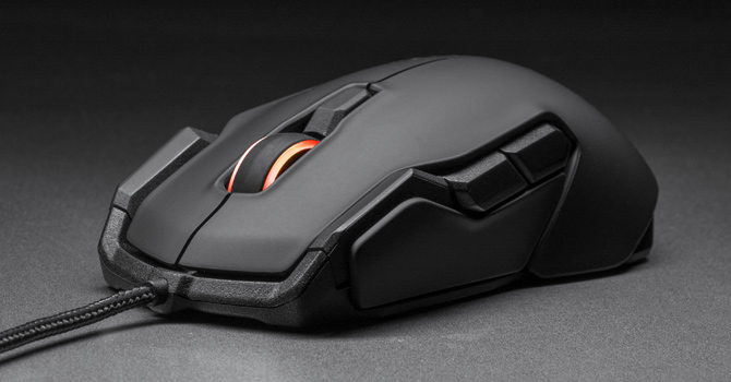 roccat.jpg