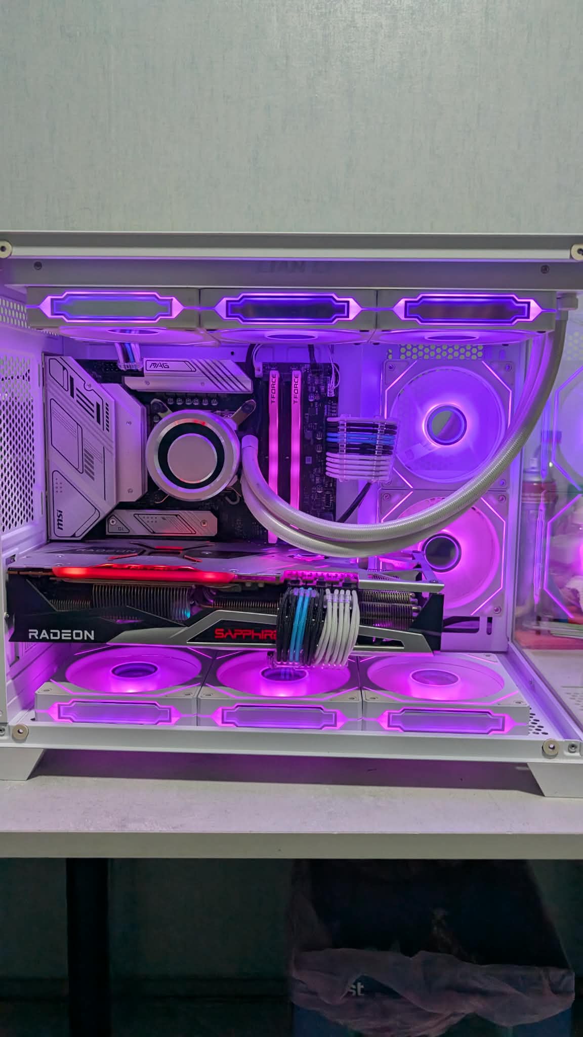 b975c6bc_1c52_44f4_adb7_d027f6f33ab3.jfif