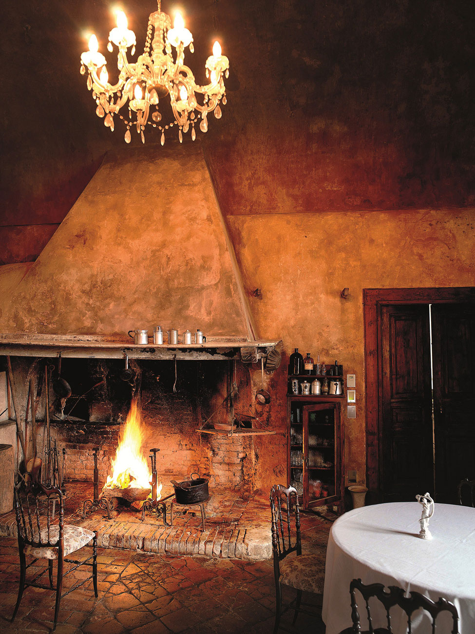 57ba7a5bc7d4ad7fb190afb9d9270a0b_Castello_de_Semivicoli_16.jpg