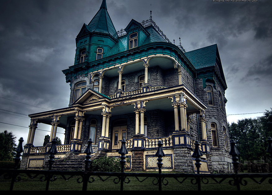 scary_house2.jpg