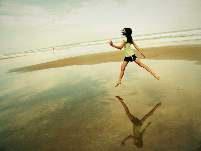 Amazing_Jump_Moments_Captured_At_Right_Time__19_.jpg