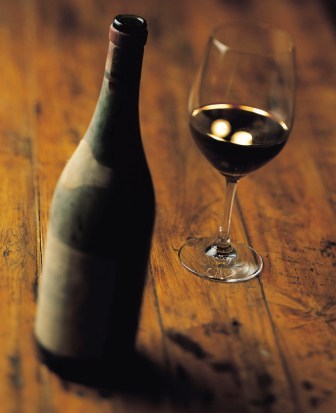1358445191_old_wine_bottle.jpg