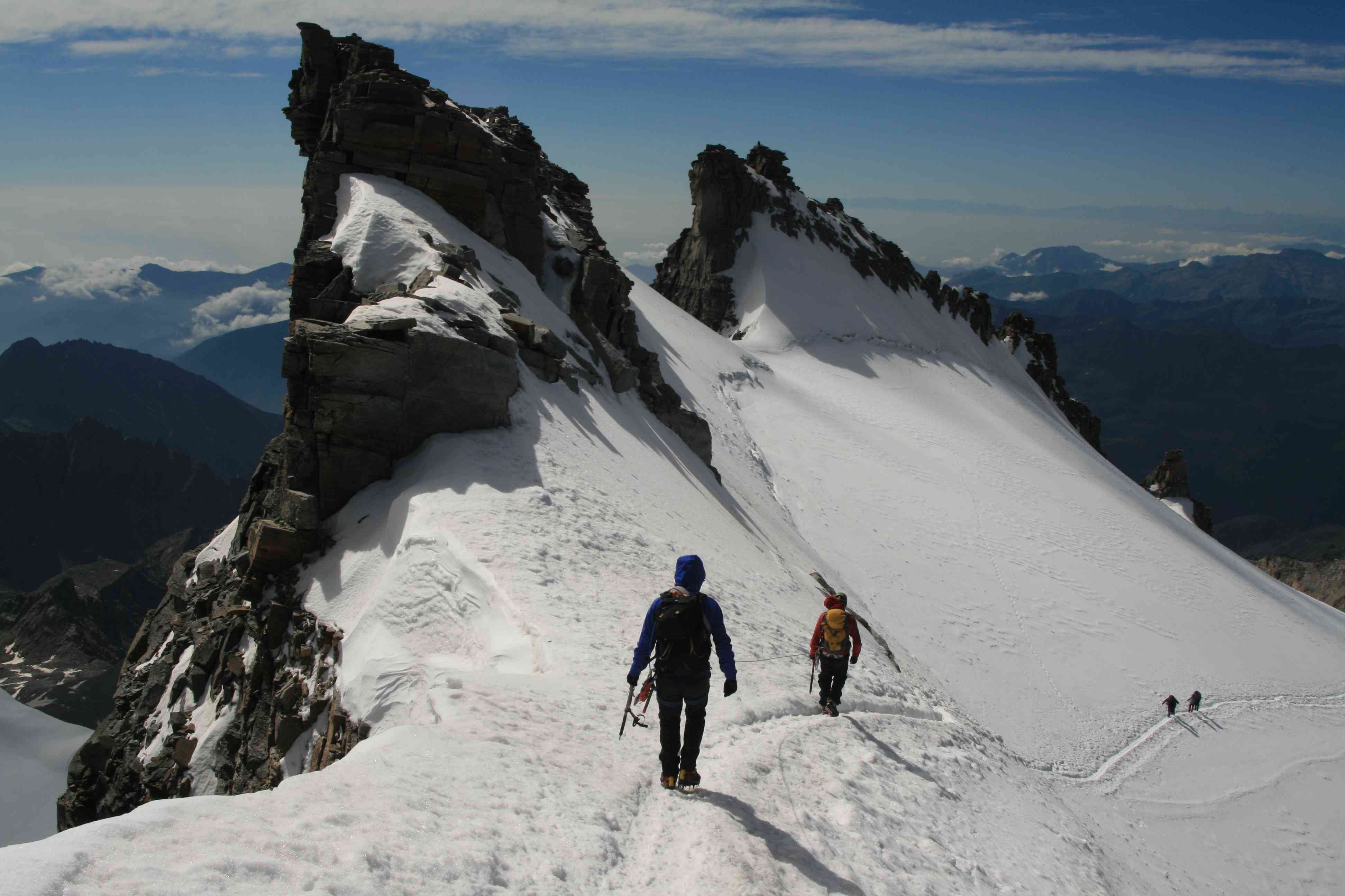 Winter_mountaineering.jpg