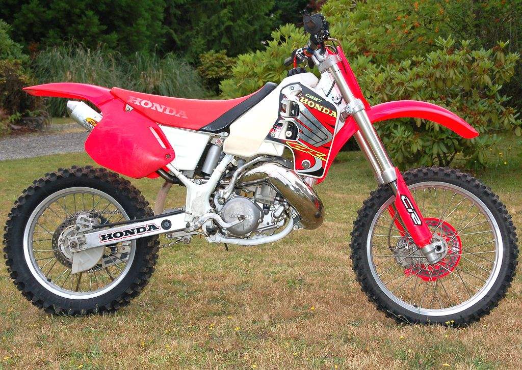 honda_cr_500_r_04.jpg