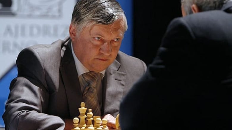 w_karpov_kasparov_cp_736724.jpg