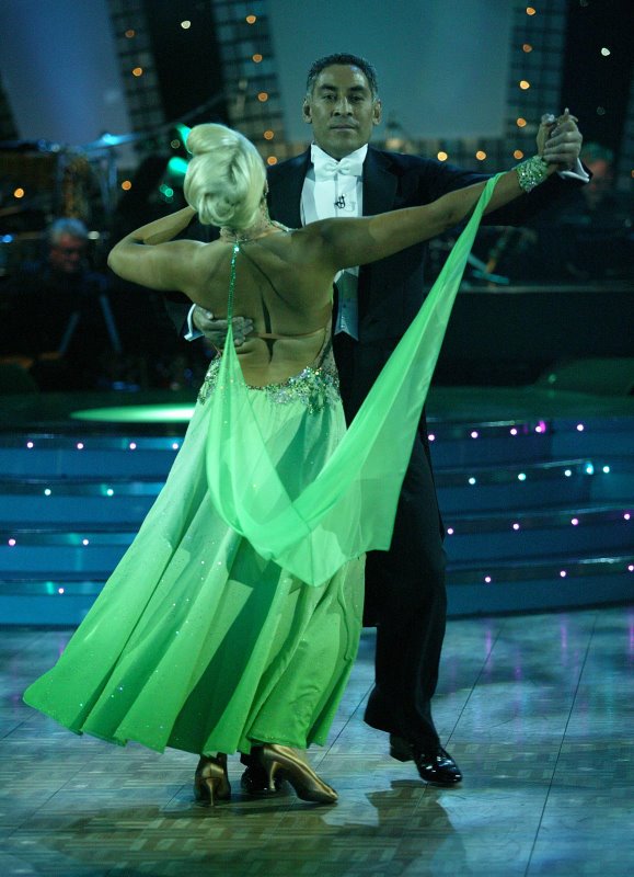 dancing_with_the_stars_011.jpg