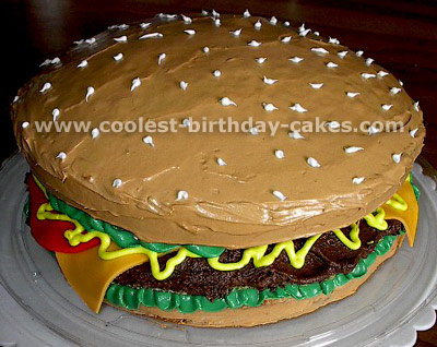 20070531_Giant_Burger_Birthday_Cakes_12.jpg