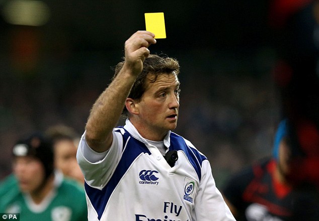 1416168257859_wps_9_Referee_JP_Doyle_shows_th.jpg