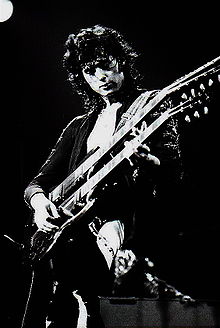 220px_Jimmy_Page_early.jpg