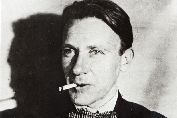 103750398_mikhail_274300c.jpg