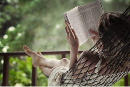 reading.jpg.size.xxlarge.letterbox.jpg