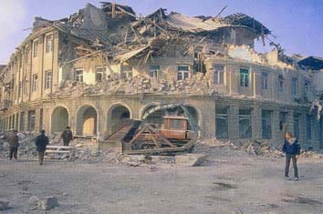 Earthquake_Kirovakan_Armenia.jpg