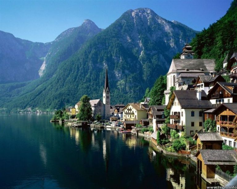 hallstatt_austria.jpg