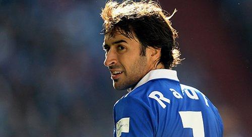 1285588201_raul_schalke.jpg