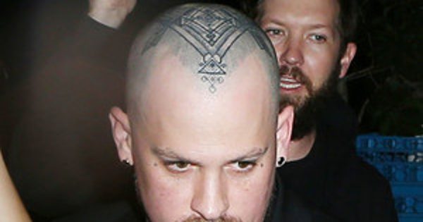 rs_300x300_151005092126_600_Benji_Madden_cameron_diaz.ls.10515.jpg