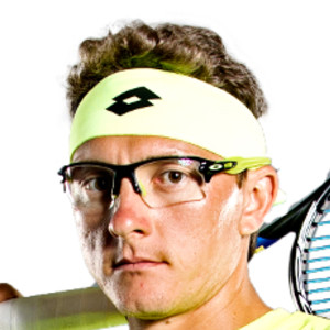 0a421c9c979102577e3a4157d29a2a6b4968bd5e_denis_istomin.jpg