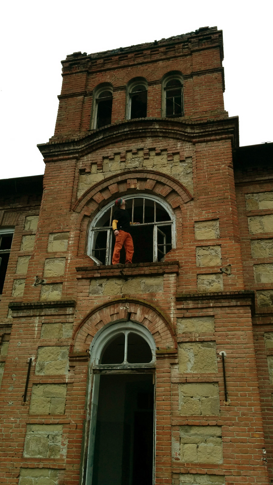 05050.jpg