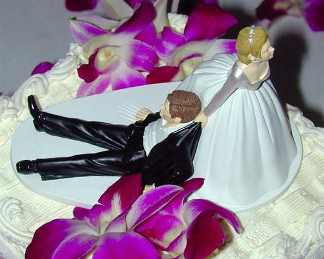 2004_Wedding_Cake1.jpg