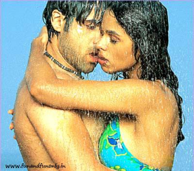 www.FunAndFunOnly.in___Kisses4.jpg