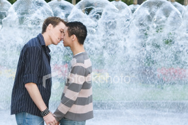 ist2_1359669_gay_couple_about_to_kiss.jpg