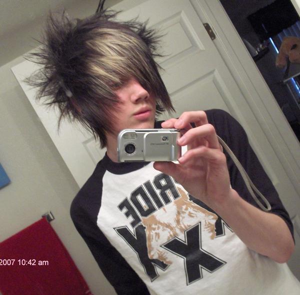 emo_boy_hair_6.jpg