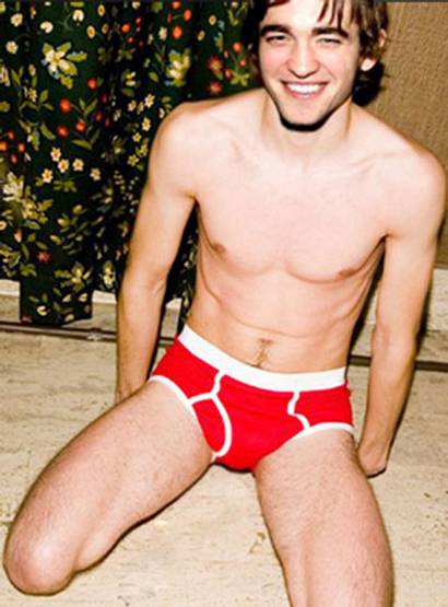 robert_pattinson_underwear_photo.jpg