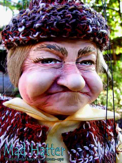Mad_Hatter_Old_Woman_marionette_1.jpg_for_web_LARGE.jpg