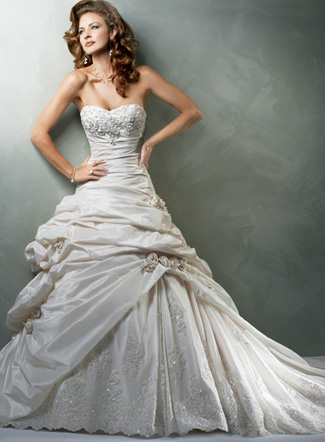 top_seller_wedding_dresses_0451.jpg