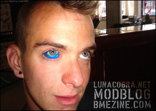 1.eyeball_tattoo_2_500x355.jpg