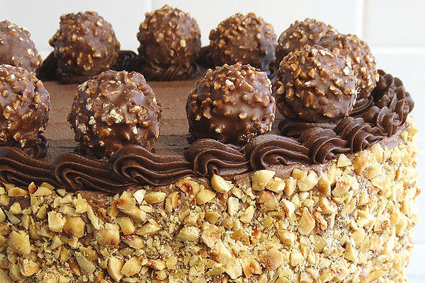 Chocolate_Nutella_Cheesecake_Cake_22.jpg