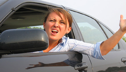 Angry_lady_in_car_435x247.png