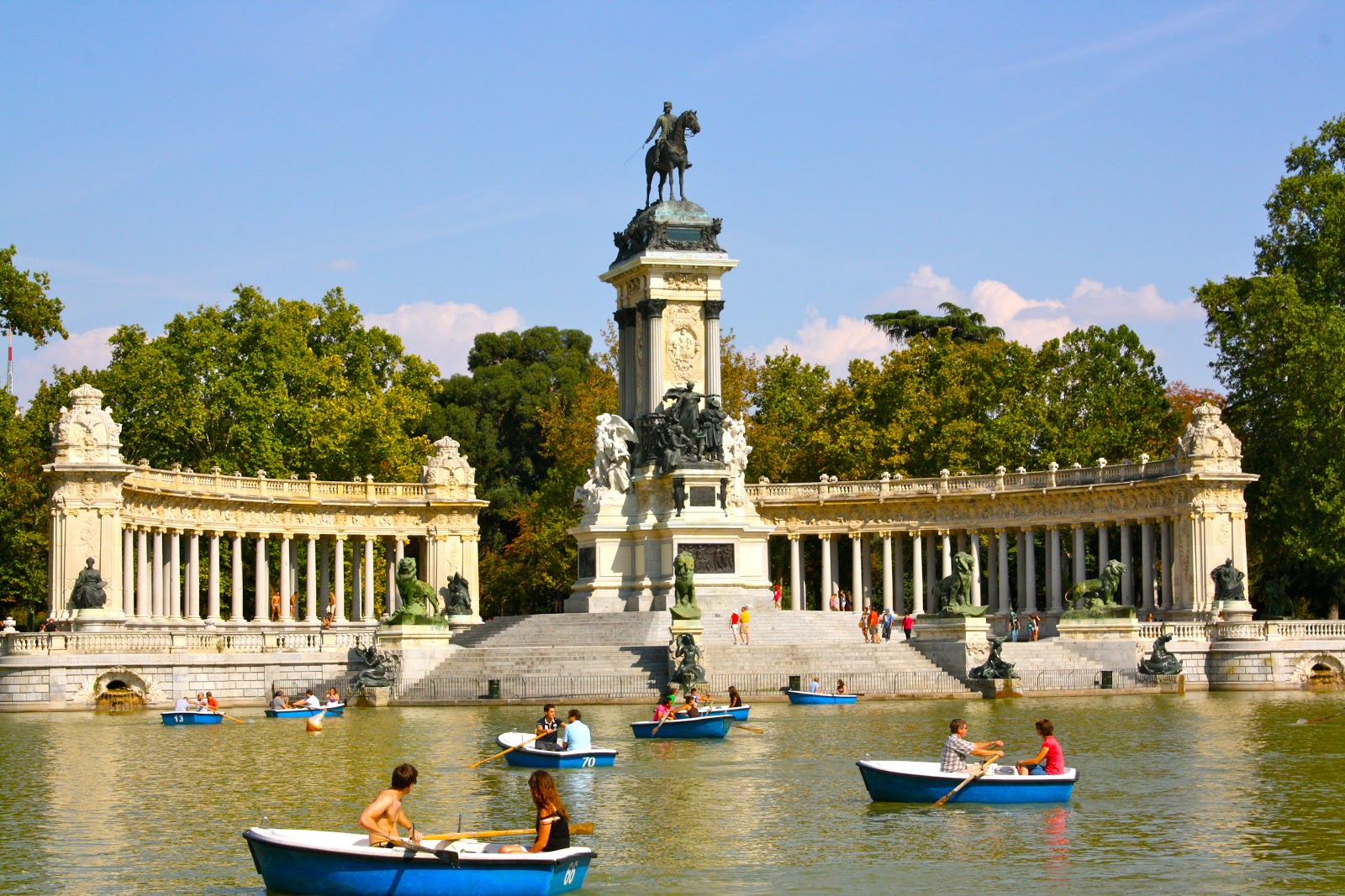 retiro_park.jpg