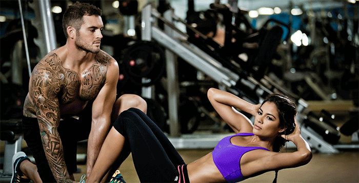 the_love_of_my_life_at_the_gym_what_its_like_to_date_a_gym_buff2.gif