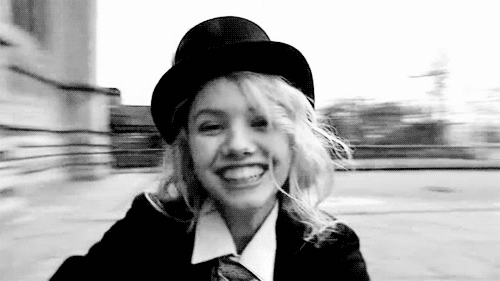 tumblr_myhvb1Hwa11r4ueyro1_500.gif