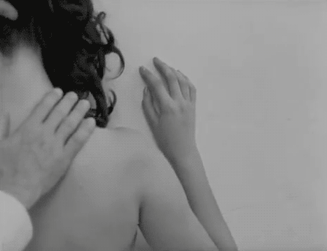 tumblr_nyf7wqVUR81rrugpso1_500.gif