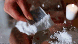 tumblr_nbph8pHMMG1qh1kd5o1_250.gif