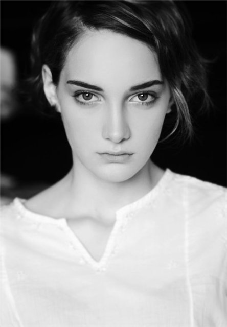 elene_max3.jpg