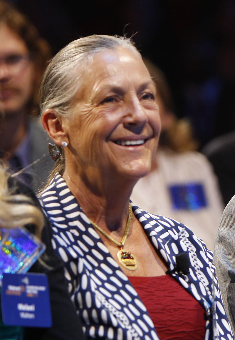 Alice_Walton__cropped_.jpg