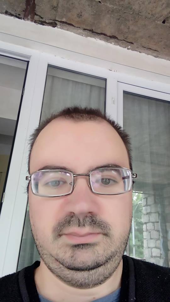 self_2.jpg