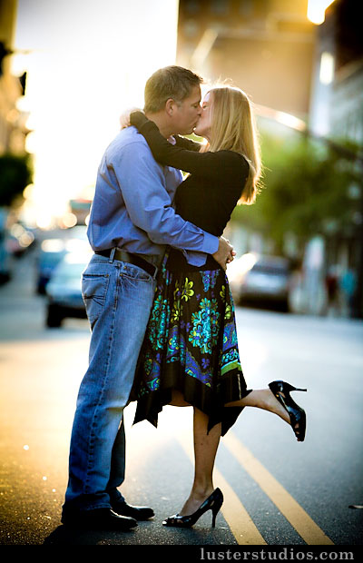 kissing_street.jpg