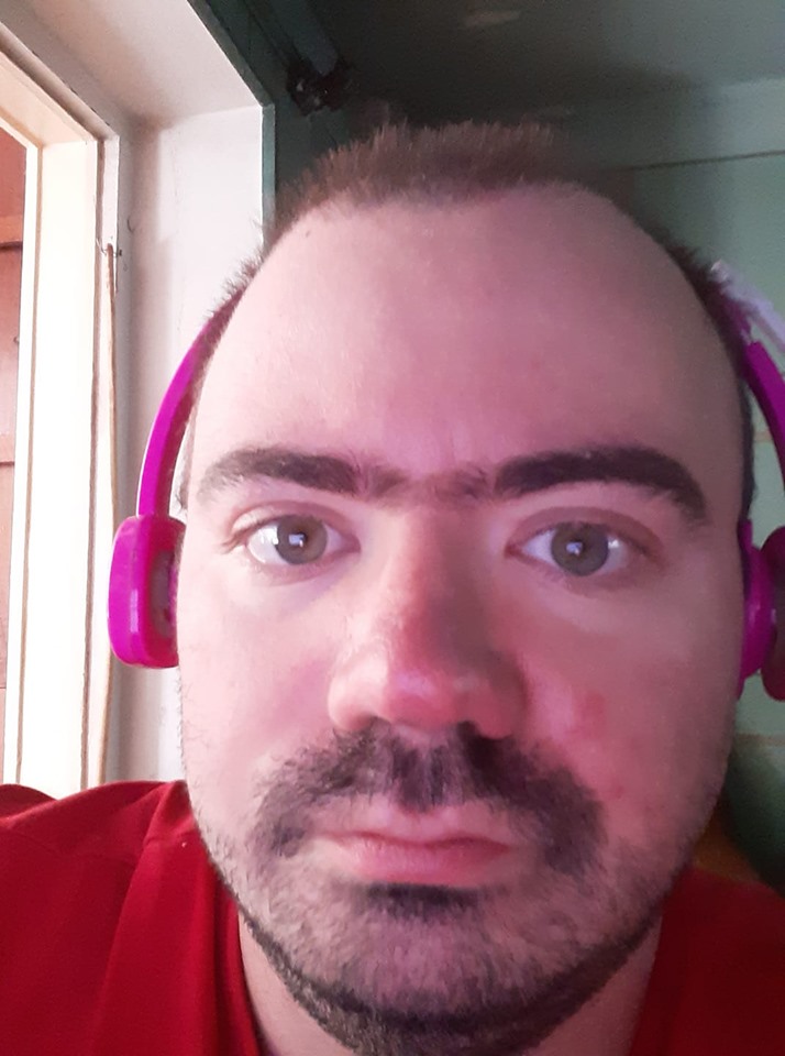 71915102_10217450574789990_7525696950805463040_n.jpg