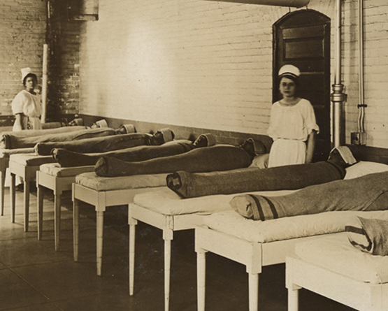 Wet_blankets_restraints_for_psychiatric_patients.jpg