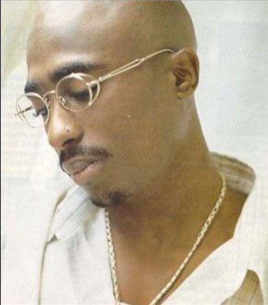 2pac11.jpg