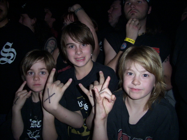 Young_20Metalheads_204_11_05.jpg