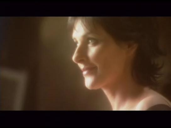 enya1.jpg