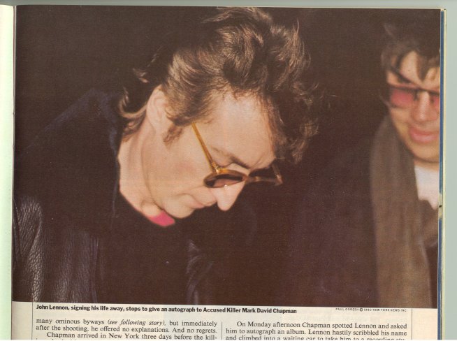 John_Lennon___Mark_David_Chapman_.JPG
